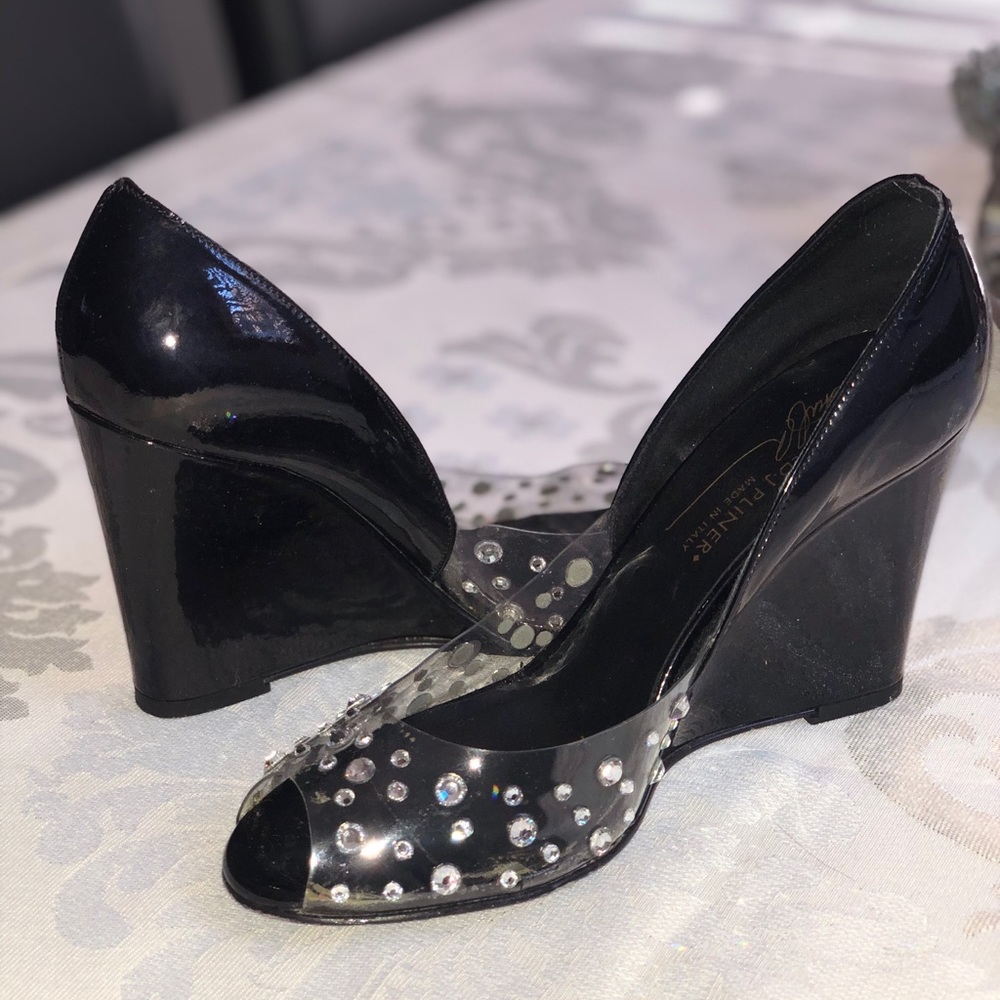 Donald J Pliner Crystal Wedges